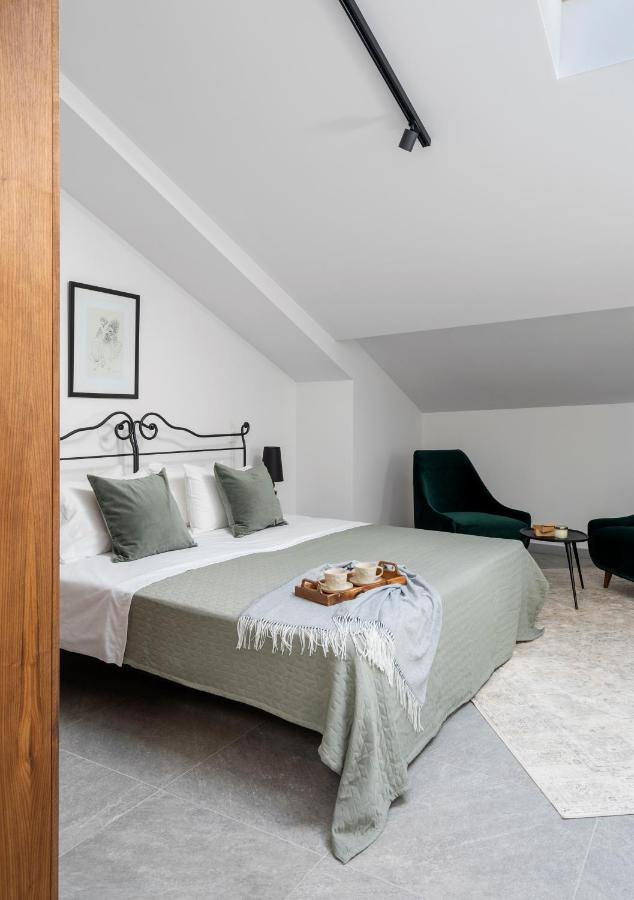 Bridges Residence Veliko Tărnovo Esterno foto